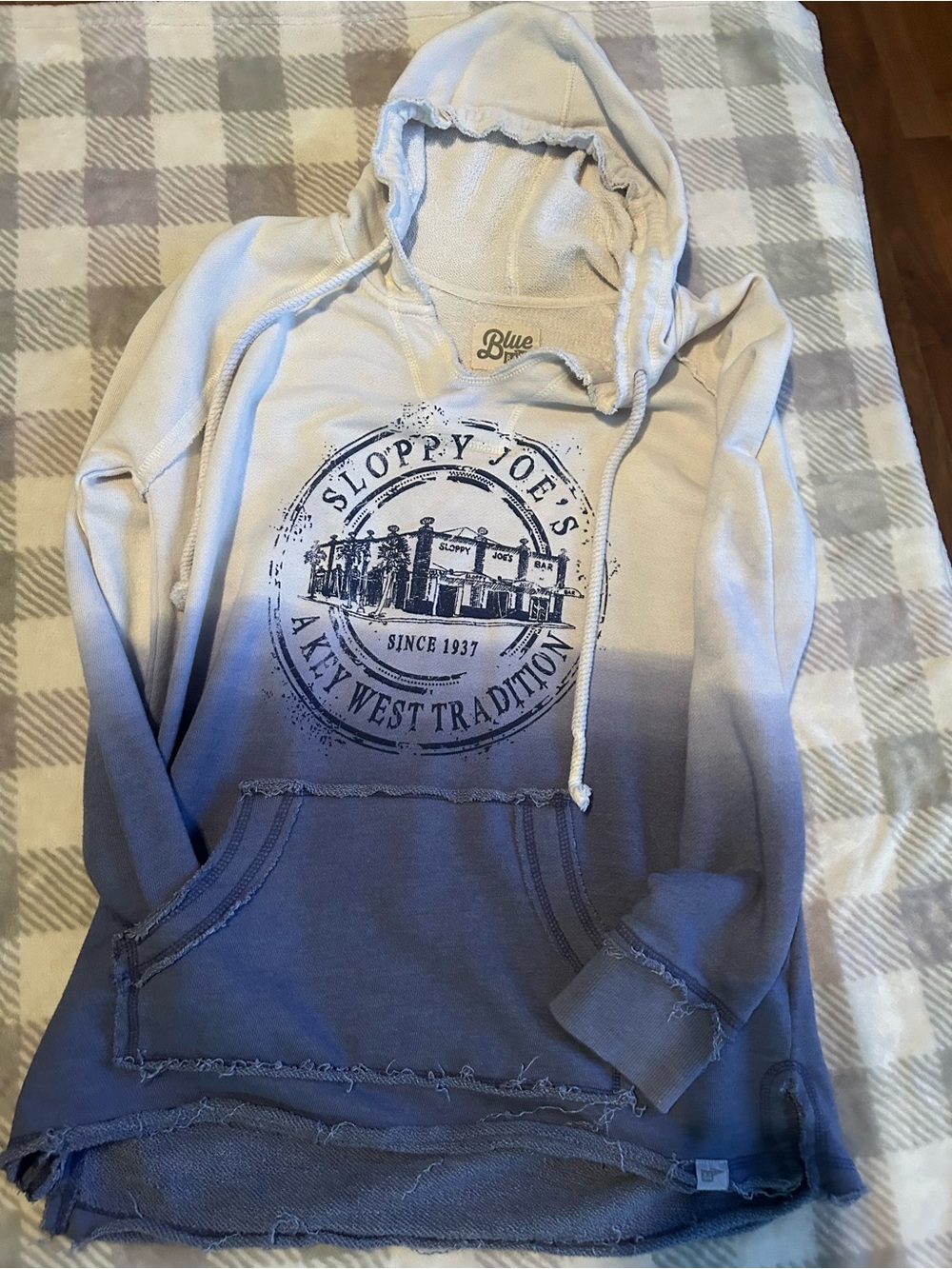 Blue 84 authentic Key West Sloppy Joe’s Pullover Hoodie size XL
